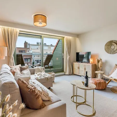 Apartment Aude De - Near The With Free Garagebox *